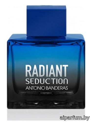 Radiant Seduction in Black