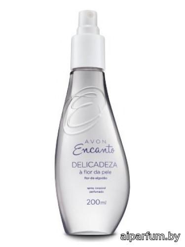 Encanto Delicadeza Flor de Algodão