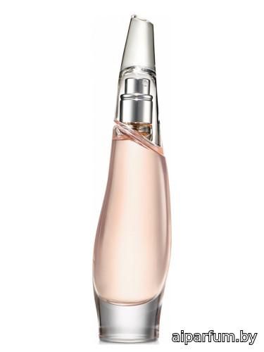 Liquid Cashmere Blush