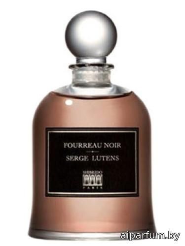 Fourreau Noir