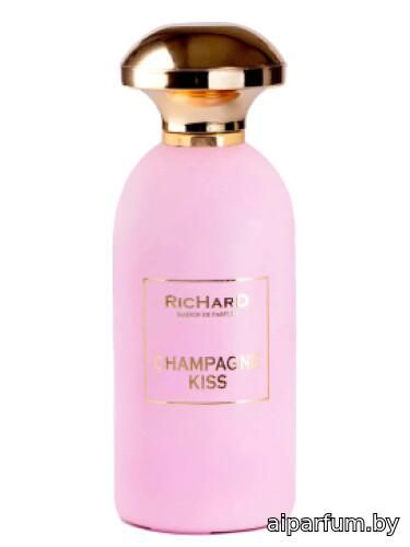 Champagne Kiss
