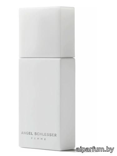 Angel Schlesser Femme