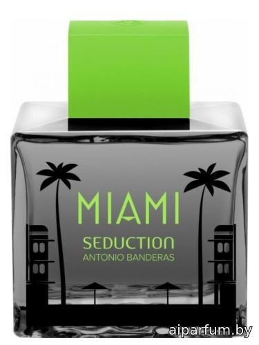 Miami Seduction In Black