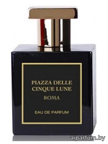 Piazza Delle Cinque Lune